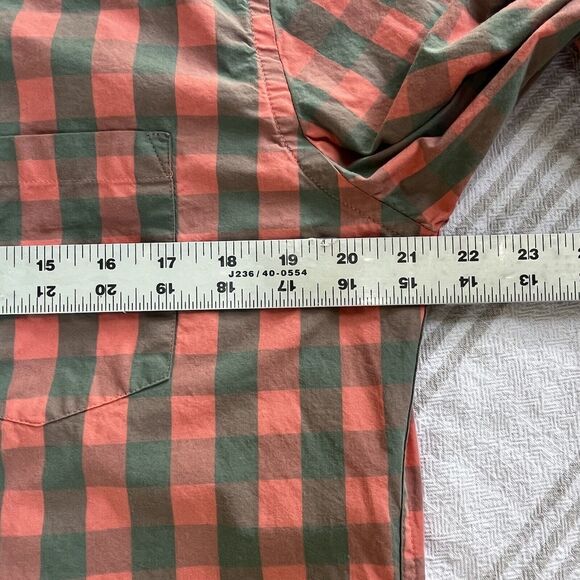 J Crew Shirt Mens Size M Pink Grey Gingham Plaid Checks Button Up Collar Pocket - Picture 4 of 16